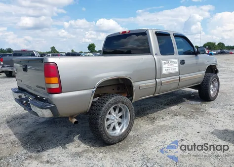2002 Chevrolet Silverado 1500 Ls from USA, damaged, VIN 2GCEC19W221178347
